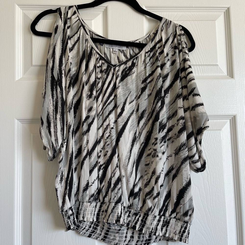 jennifer lopez open shoulder silk top